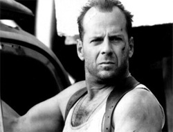 Bruce Willis ikinci kez evlendi