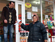 Muhtara kızdı aday oldu