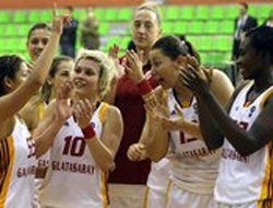 Galatasaray finale yükseldi